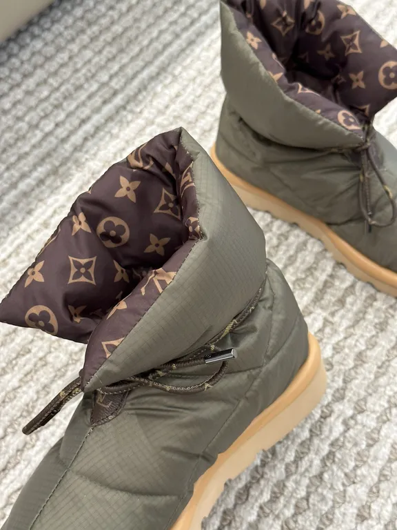 Louis Vuitton Shoe 